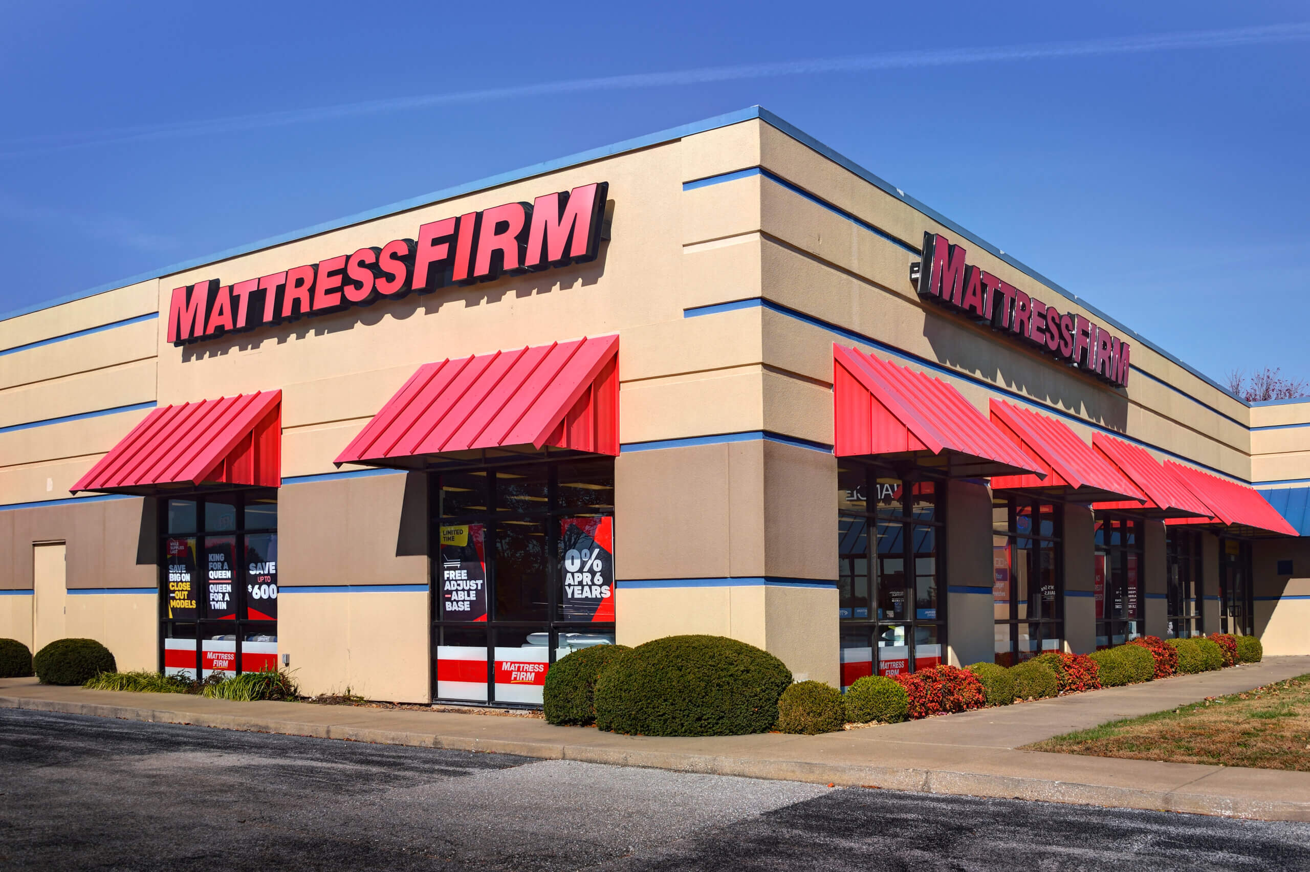 mattress firm metro pointe